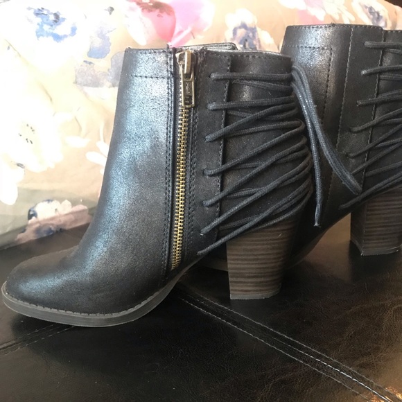 Booties! - Picture 2 of 3